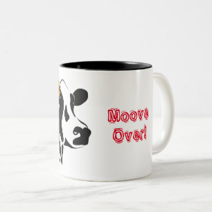 La Vache Se Déplace Sur Une Mug À Café À Deux Tons
