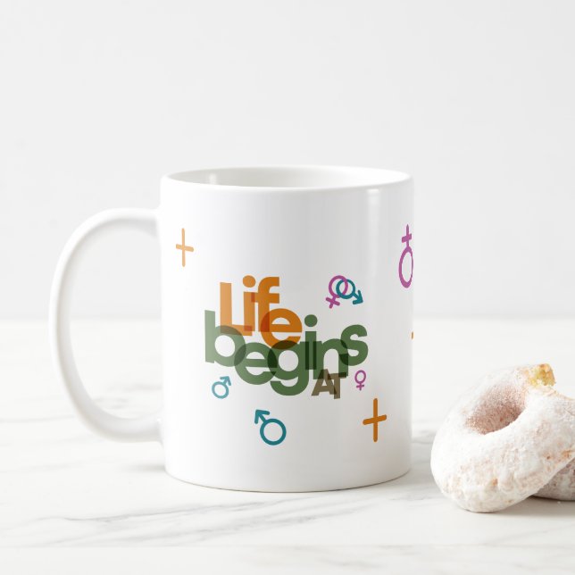 La Vie Commence À (Personnaliser) | Mug classique  (Avec donut)