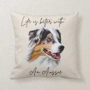 La vie est meilleure avec un Coussin Aussie Merle 