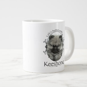 La vie est mieux Keeshond Jumbo Mug