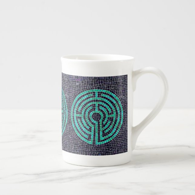 LABYRINTH III Bone China Mug (Droite)