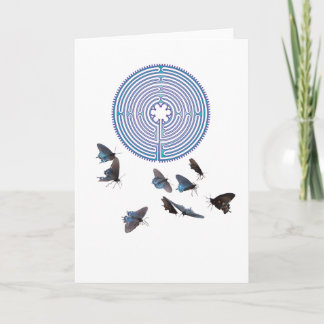Labyrinthe avec la carte de voeux de papillons