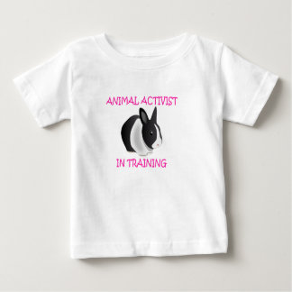 L'ACTIVISTE ANIMAL badine le T-shirt