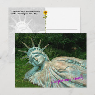 Lady Liberty prend une pause - Carte postale H