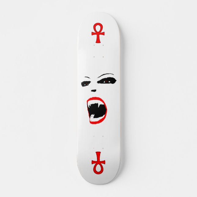 Lady Vamp Skateboard (Devant)