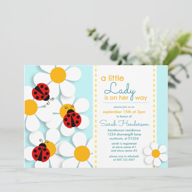 Ladybugs and Daisies Baby Shower Invitations (Debout devant)