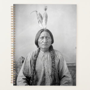 Lakota Leader assis Bull Amérindien