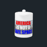 L'Amérique n'est pas un espace sûr<br><div class="desc">Trouvez votre "espace de sécurité" ailleurs. L'Amérique parle de liberté d'expression !</div>
