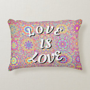 L'amour est l'amour Coussin de décoration pour la