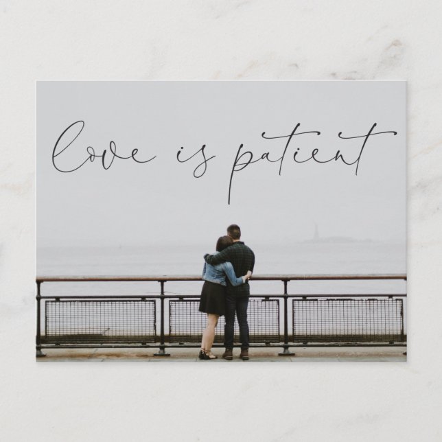 L'amour est Patient Postponed Mariage Carte Postal (Devant)