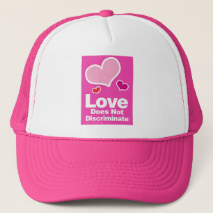 L'amour ne distingue pas - le casquette rose de