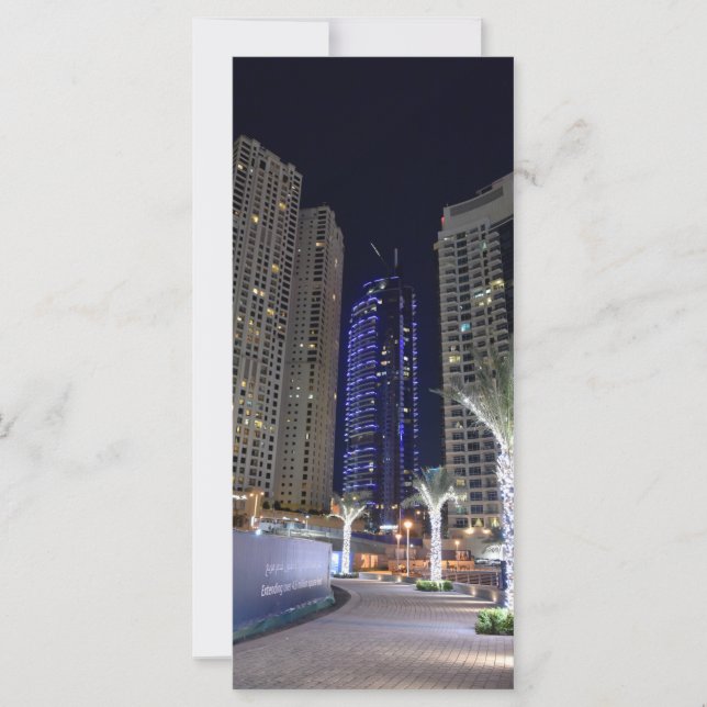 L'architecture de Dubaï la nuit (Devant)