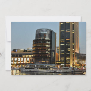 L'architecture de Dubaï la nuit