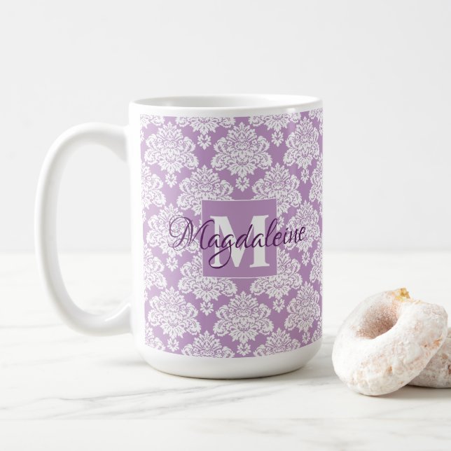Lavender Damask Mug avec Monogramme et nom (Avec donut)