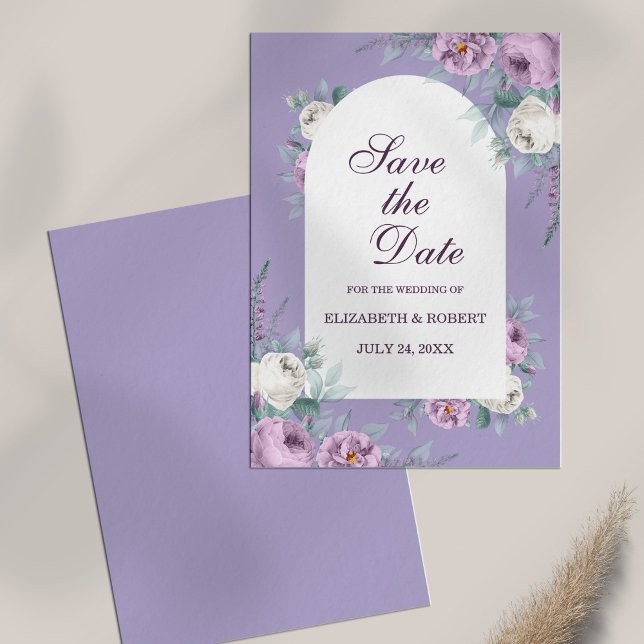 Lavender Purple Peonies Enregistrer La Carte Date (Lavender Purple Peonies Save The Date Card n white table.)