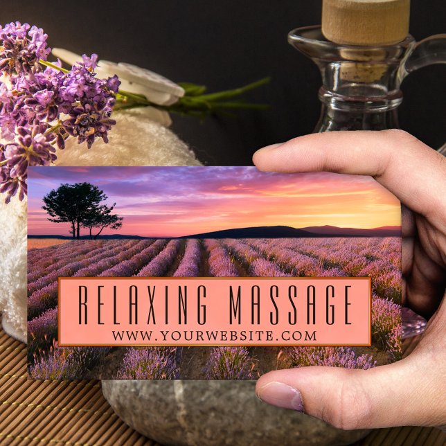 Lavender Relaxant Massage Thérapiste Carte de visi (Business card featuring an image of a lavender field at sunset. Beautiful for a massage therapist)