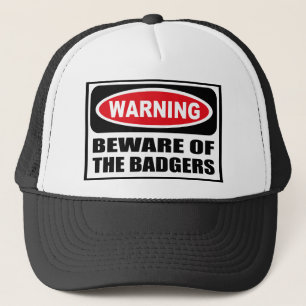 L'avertissement PRENNENT GARDE du casquette de