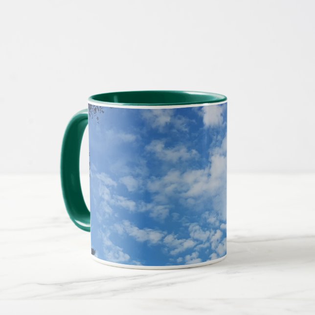 Le blanc de ciel bleu opacifie la tasse de tasse (Devant gauche)