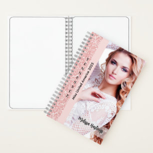 Le cahier de concours parfait Rose Pink Glitz