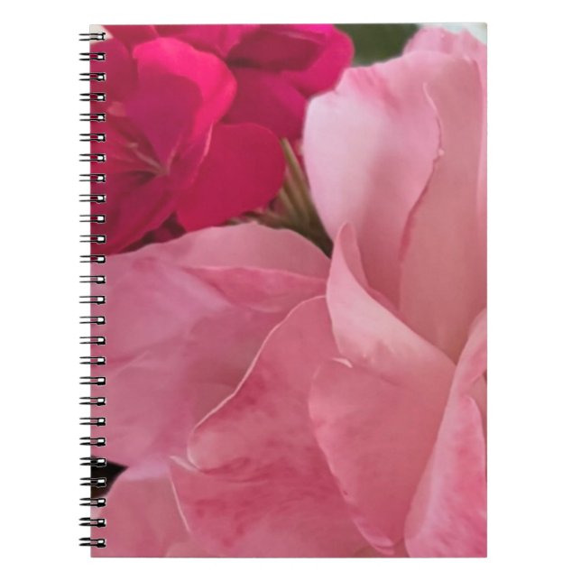 Le cahier de notes sur les roses classiques  (Devant)