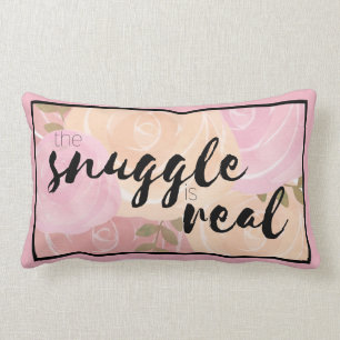 Le câlin est vrai coussin