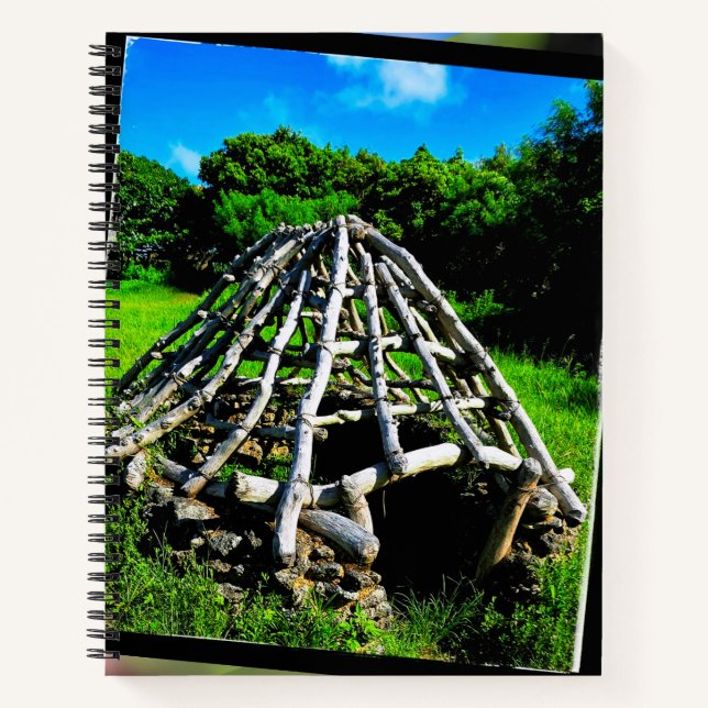 Le Carnet des ruines de Nakabaru, dirigé par le co (Devant)