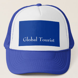 Le casquette bleu des hommes de touristes globaux