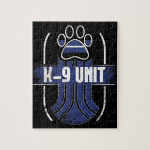 Le chien policier K-9 amincissent le puzzle de