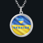 Le collier du drapeau ukrainien soutient la libert<br><div class="desc">Soutenez L'Ukraine Colliers - Je Suis Avec L'Ukraine - Paix - Drapeau Ukrainien - Soutien À La Liberté - Fort Ensemble - Victoire De La Liberté ! Vous pouvez transférer vers plus de 1000 produits Zazzle ! Nous Sommes Avec L'Ukraine !</div>