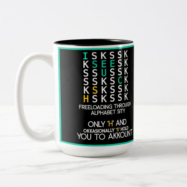 Le Coque contre C : Amusant Mug Alphabet (Gauche)