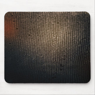 Le cuir foncé aiment le tapis de souris
