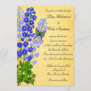 Le delphinium bleu fleurit l'or de faire-part de