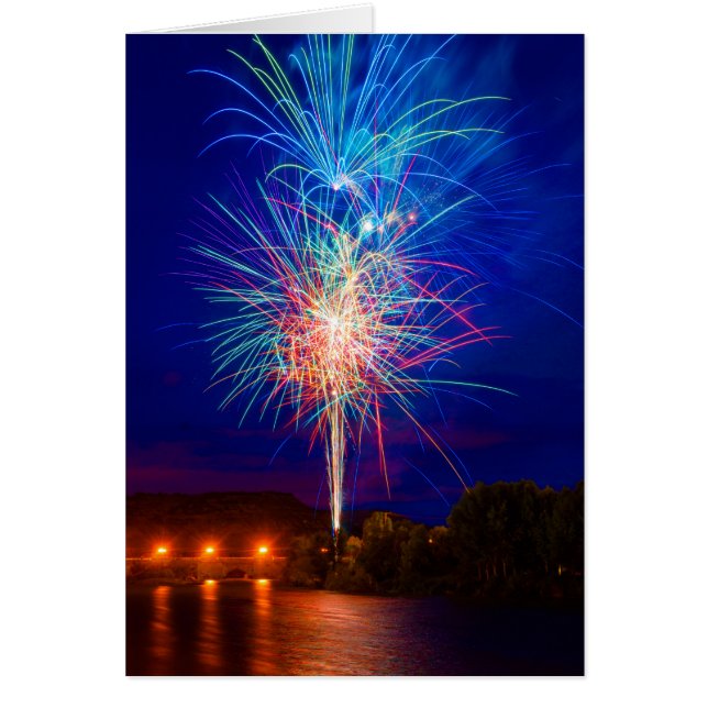 Le feu d'artifice sur la rivière (Devant)