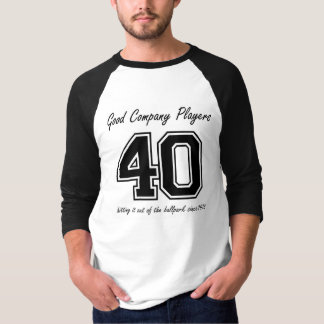 Le frapper hors du T-shirt de stade de base-ball