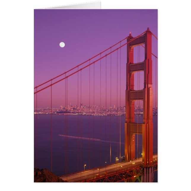 Le Golden Gate Bridge peu après le coucher du sole (Devant)