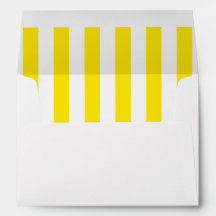 Le jaune vertical barre l'enveloppe
