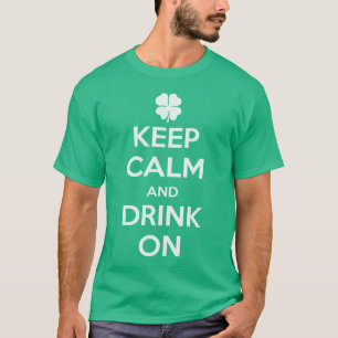 Le jour de St Patrick drôle gardent le T-shirt