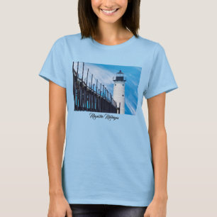 Le long de la T-shirt Manistee