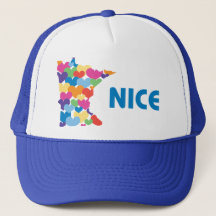 Le Minnesota Nice avec le casquette de coeur