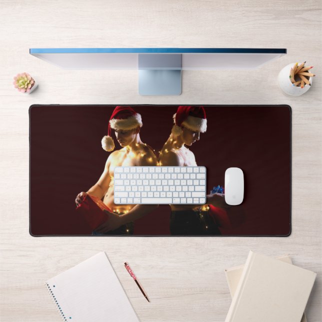 Le Noël dos à dos des hommes torse nu de SlipperyJ (Bureau 1)