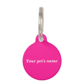 Le nom de votre animal sur une médaille ronde rose