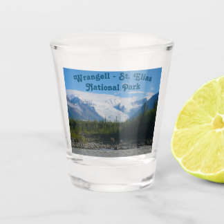 Le parc national Wrangell-St. Elias en verre souff