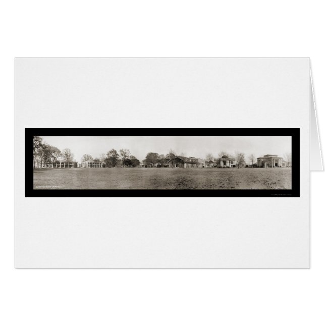 Le Pentagone chahute la photo 1909 de LSU (Devant horizontal)