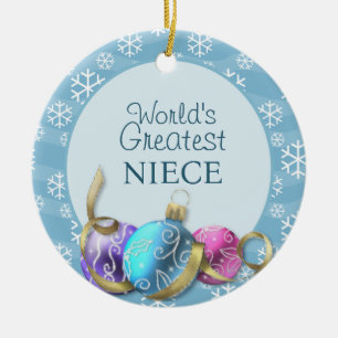 Le plus grand ornement de Noël de la nièce du mond