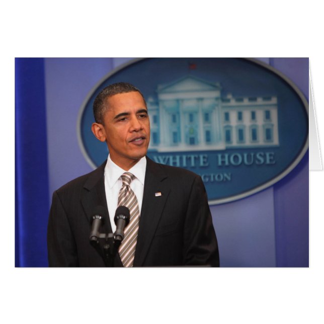 Le président Barack Obama fait une annonce (Devant horizontal)
