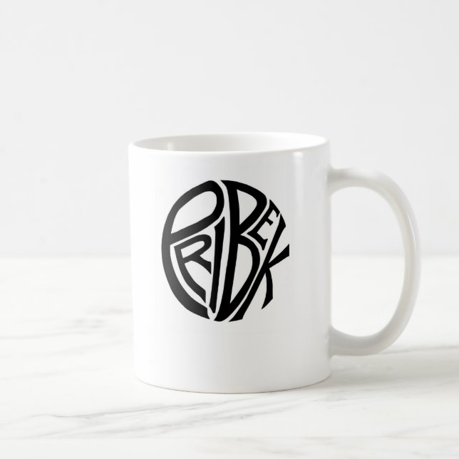 Le problème n'est pas au-dessus de tasse (Droite)