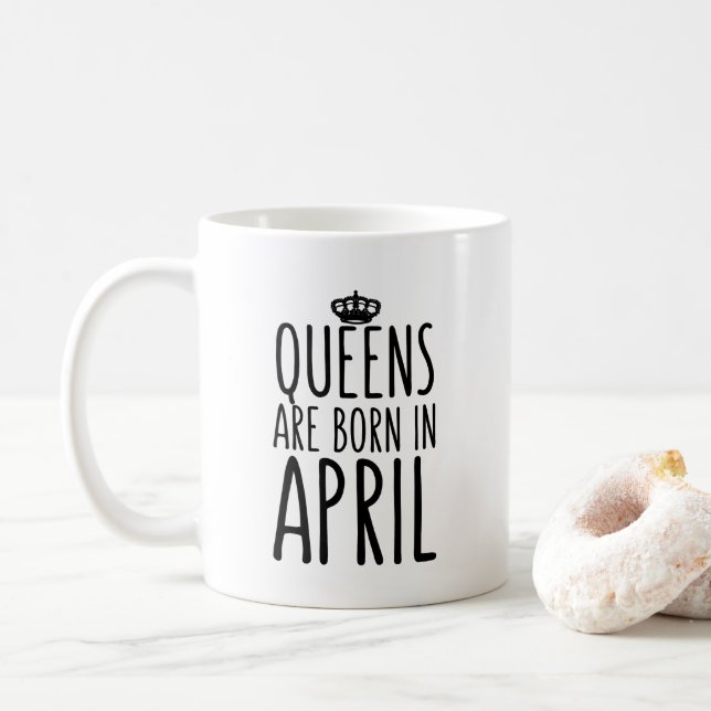 Le Queens sont en avril tasse de café née (Avec donut)