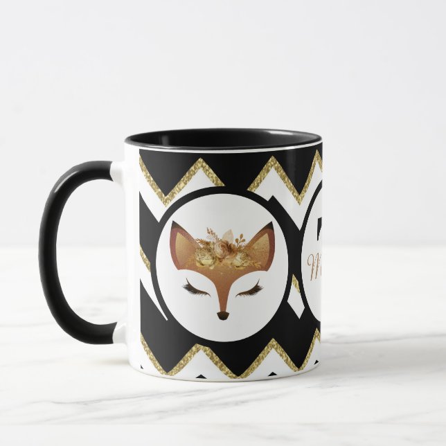 Le renard d'or mignon ajoutent la tasse de (Gauche)
