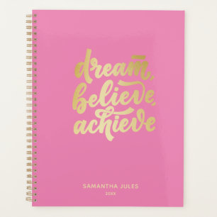 Le rêve rose moderne croit atteindre la motivation