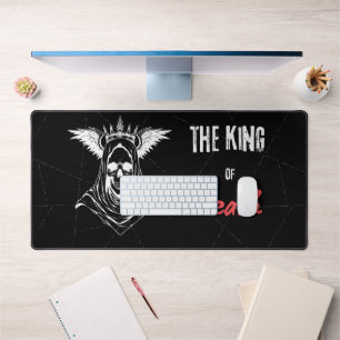 Le Roi du Tapis de Bureau de la Mort